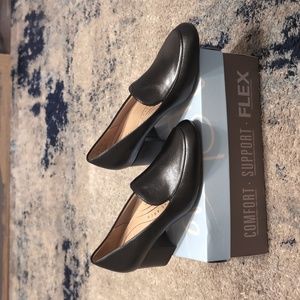 Life Stride Trixie heels